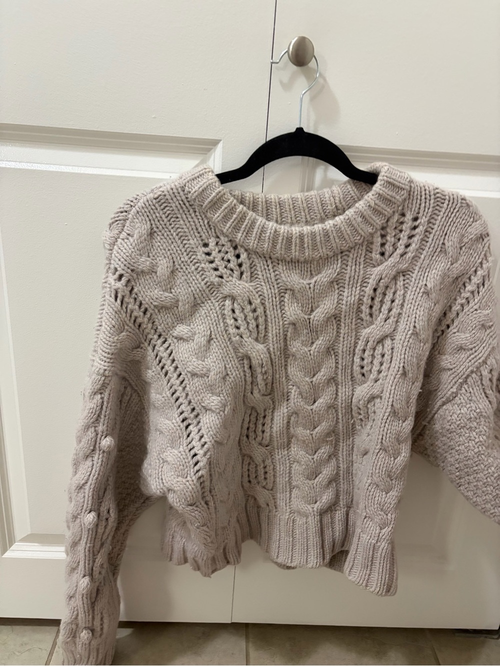 Chunky Cable Crewneck Sweater - Light Taupe